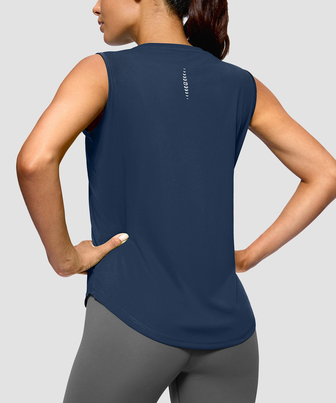 Reflective Back Curved Hem Tank - Image 10
