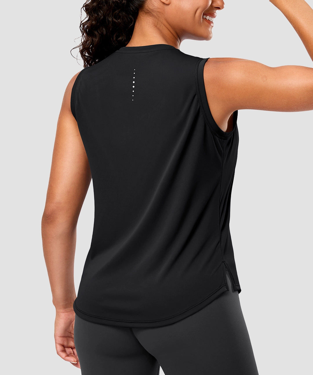 Sleeveless Workout Tank - Image 10
