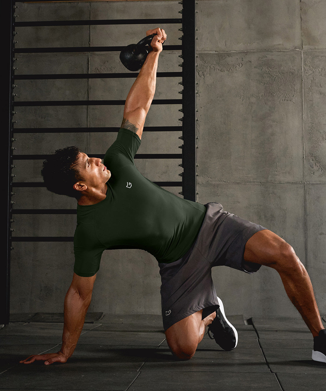 Short Sleeve Compression Performance T-Shirt - Image 27