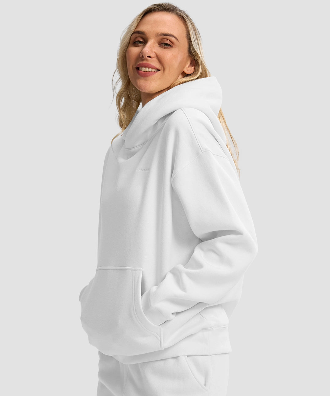Solid Color Oversized Fleece Hoodie - Image 4